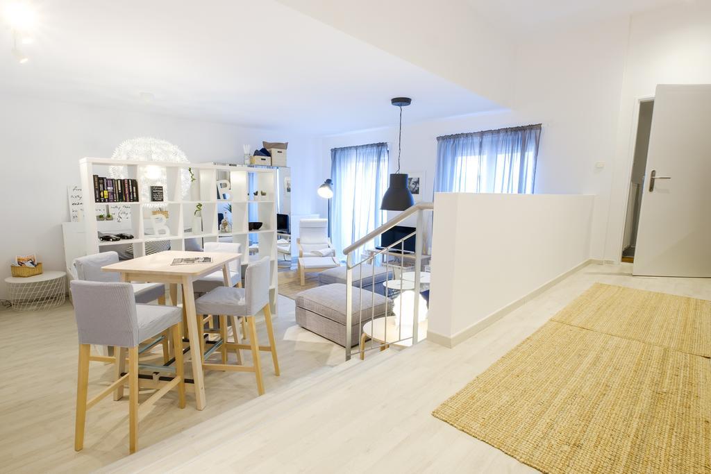 Apartments Bastova, Stela & Mia Apartments Братислава Екстер'єр фото